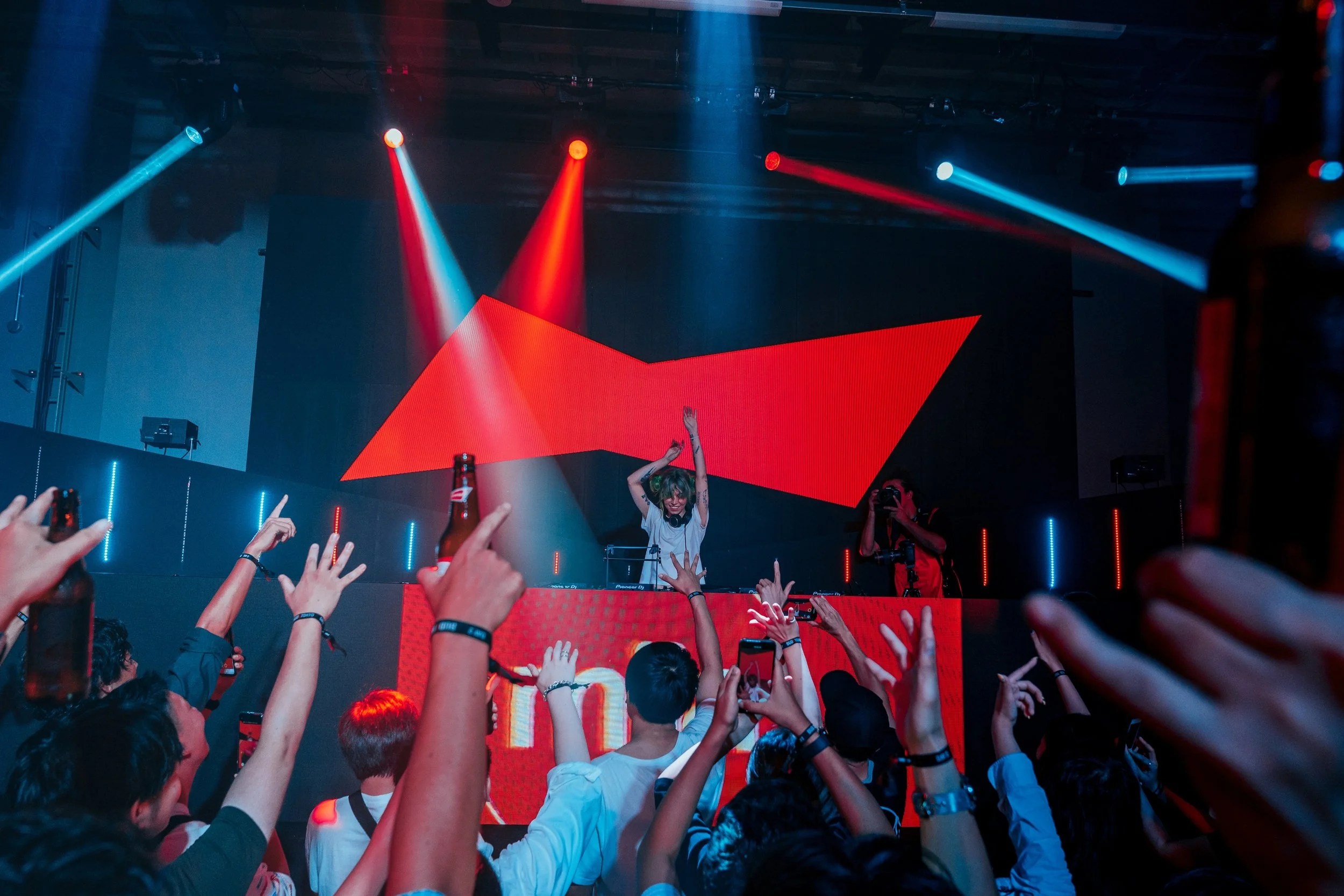 BUDX-TOKYO-2507 copy 2.jpg
