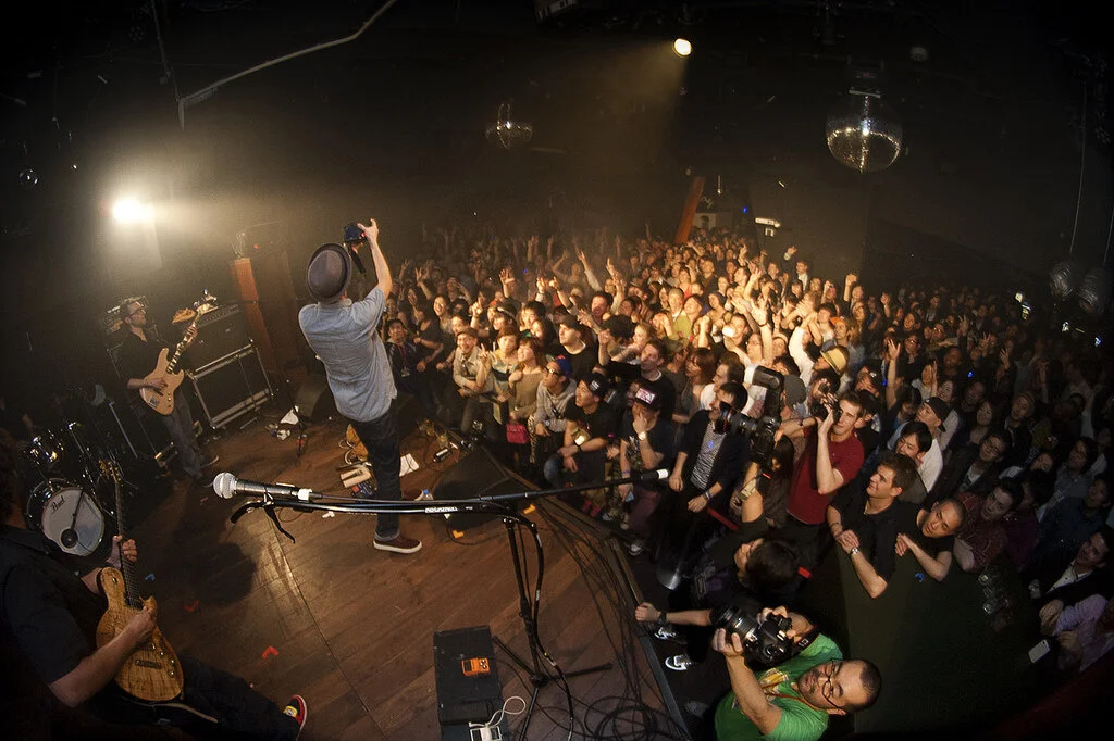 With a new venue comes a new crowd – Global Hearts wanted to connect with the trendsetting younger demographic for their latest project. We curated international and domestic Japanese talent to establish their new venue as a bulwark of live music values.