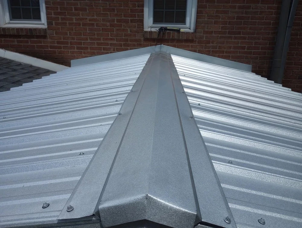 Metal canopy roof unfinished