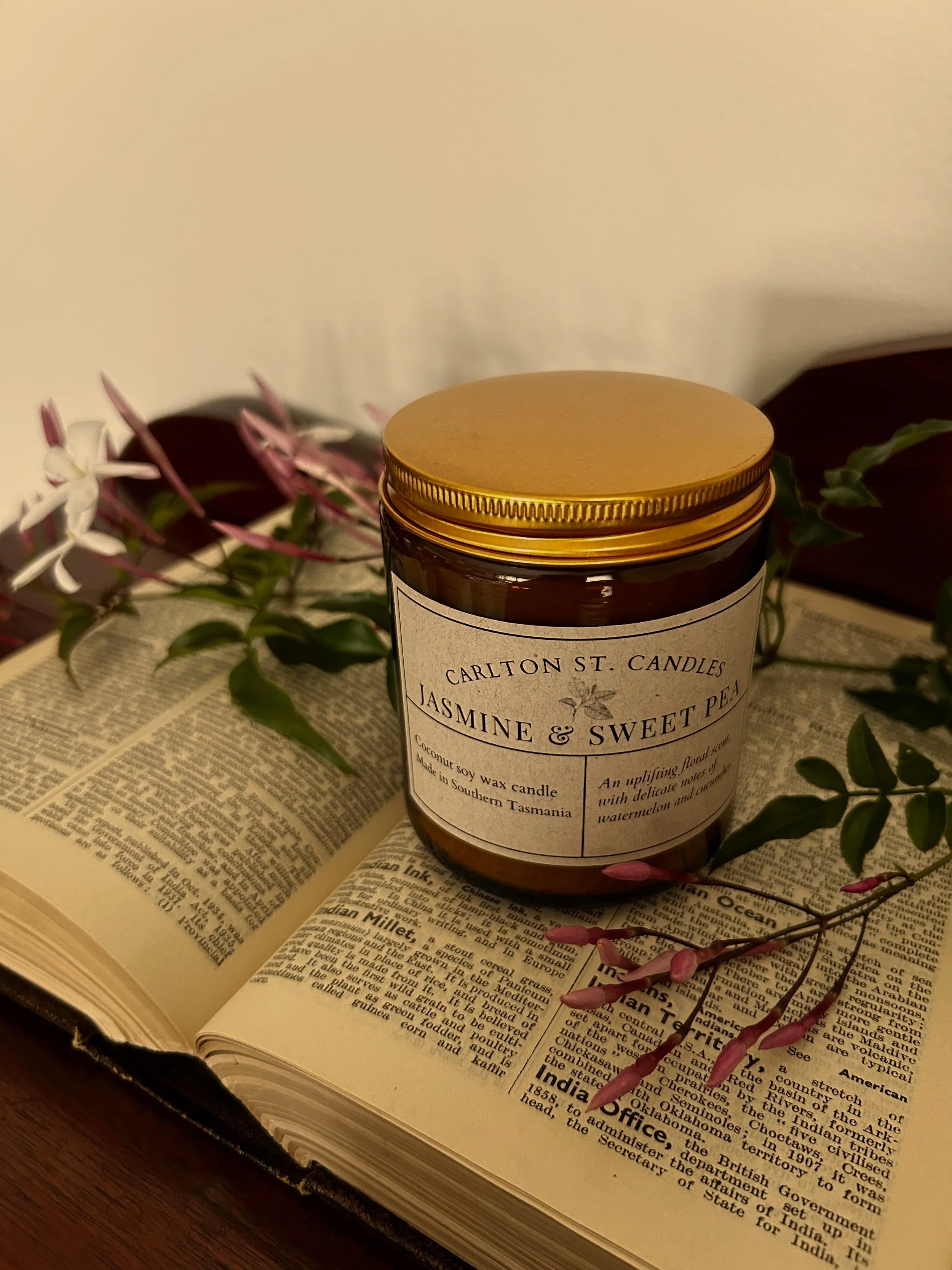 Jasmine & Sweet Pea Candle