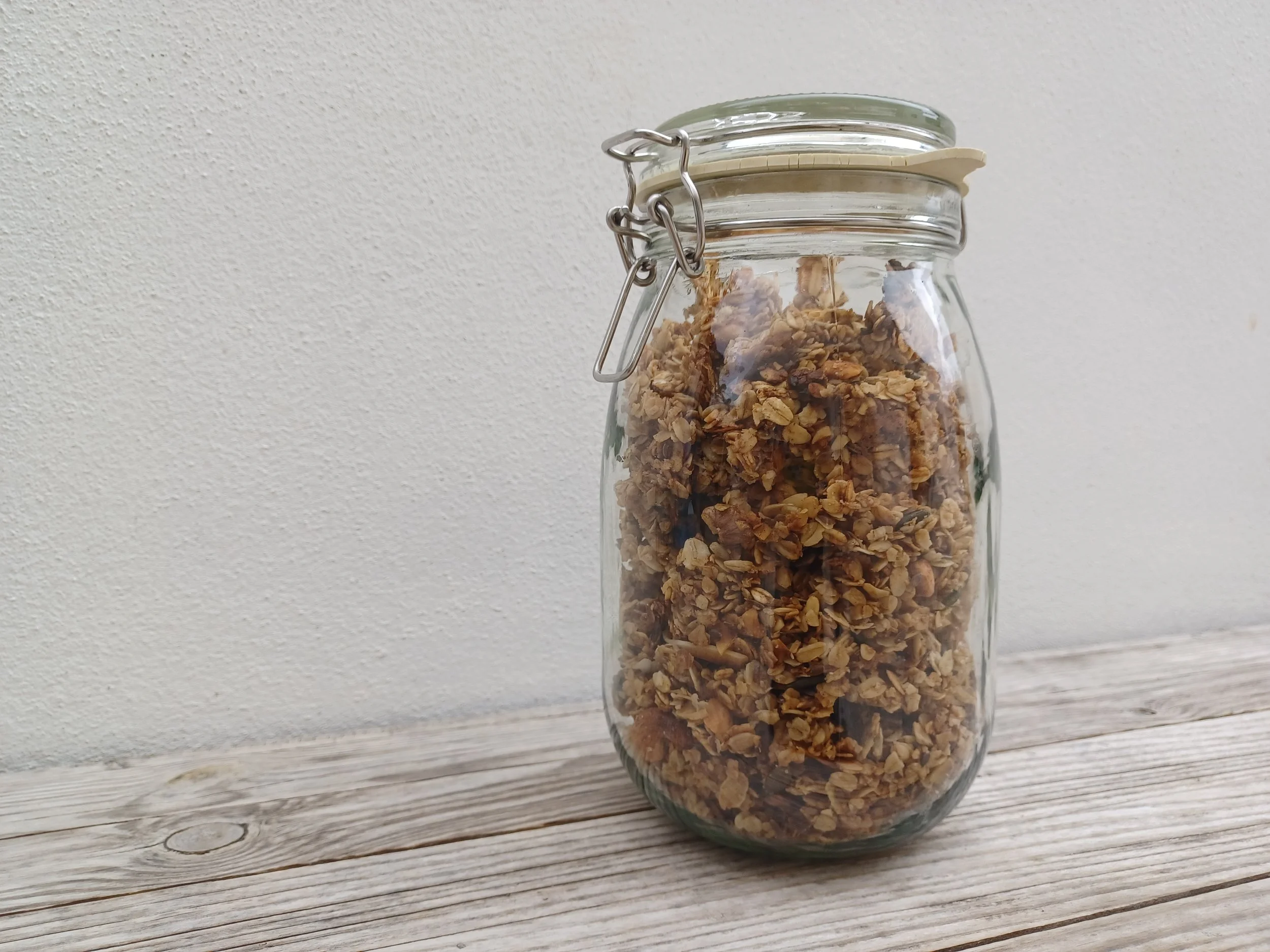 Dark Chocolate Nut Granola