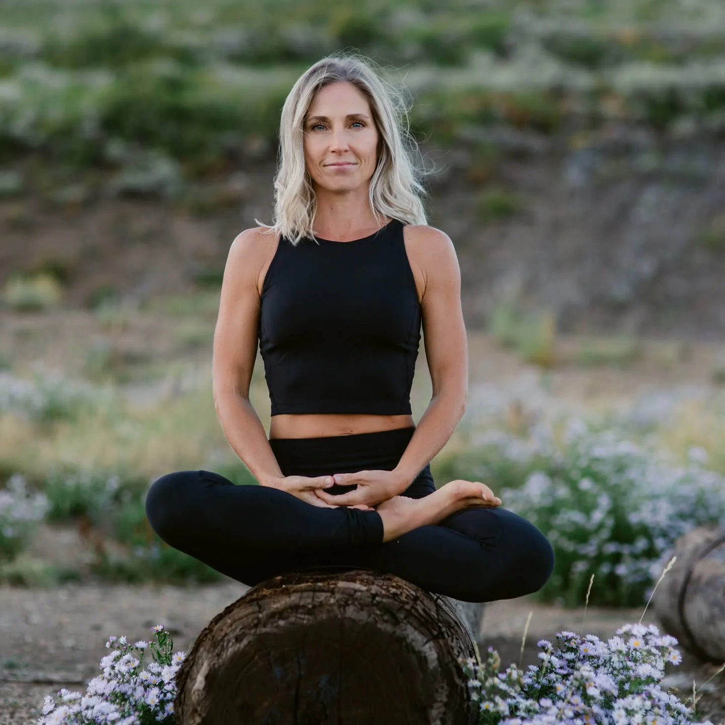 Have you met Corrie Bacasa yet? If not&hellip; ohhh friend, you are truly missing out. ❤️🧘&zwj;♀️🔥

✨ Meet Our Team✨
Corrie is the real deal&mdash;a beautiful light in the ME community. She&rsquo;s authentic, grounded, and gifted at helping student