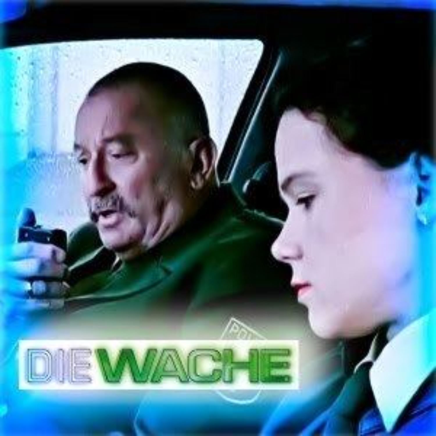 A police officer and a woman seated inside a vehicle, with the police officer holding a radio and appearing to be speaking, while the woman looks down, with a 'DIE WACHE' graphic at the bottom.