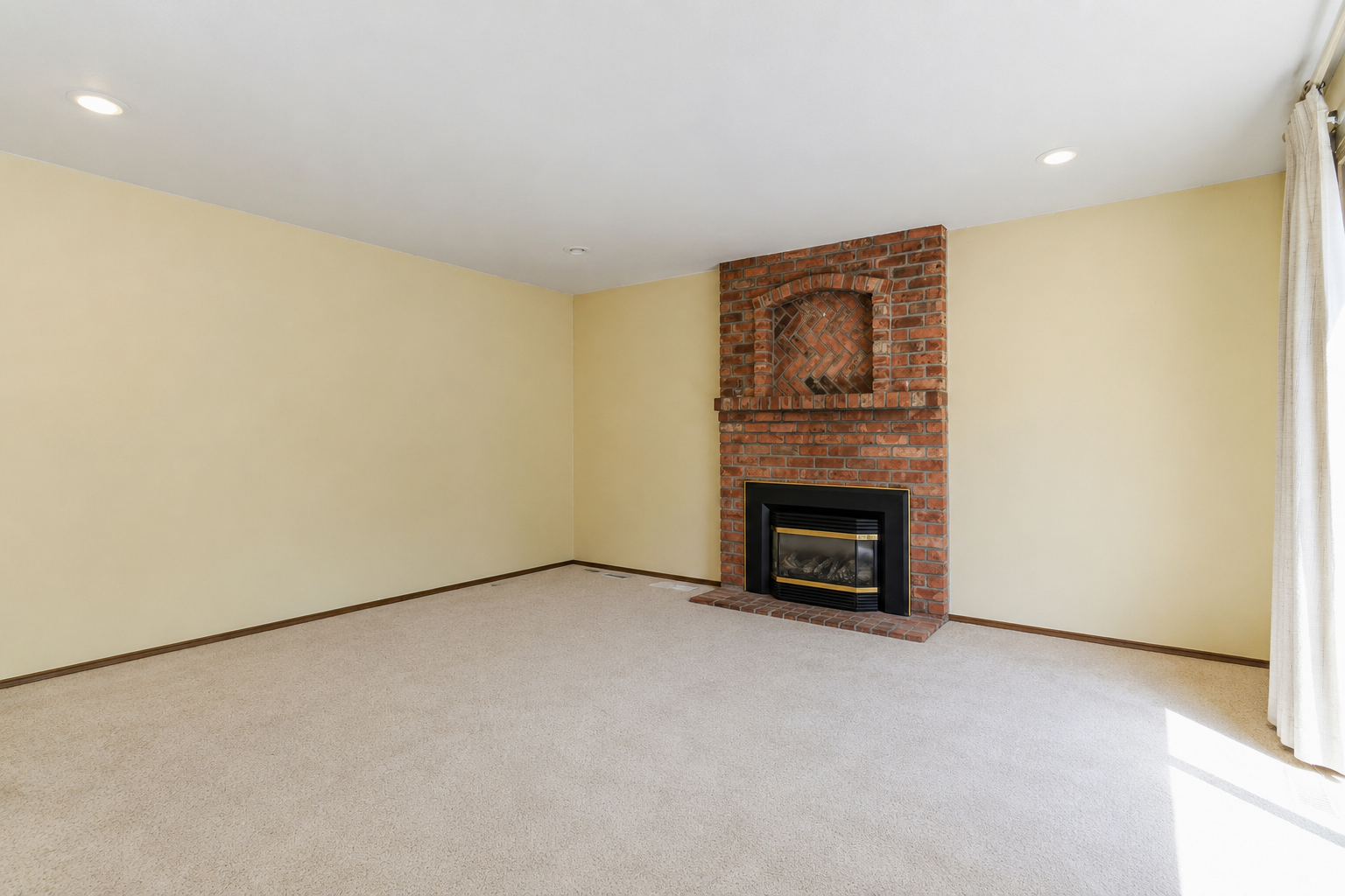 Living Room Declutter2.png