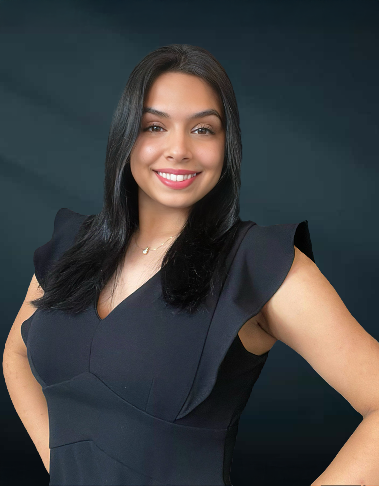 Haley Thomason Headshot.png