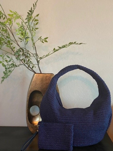 blue hobo w wristlet.jpg