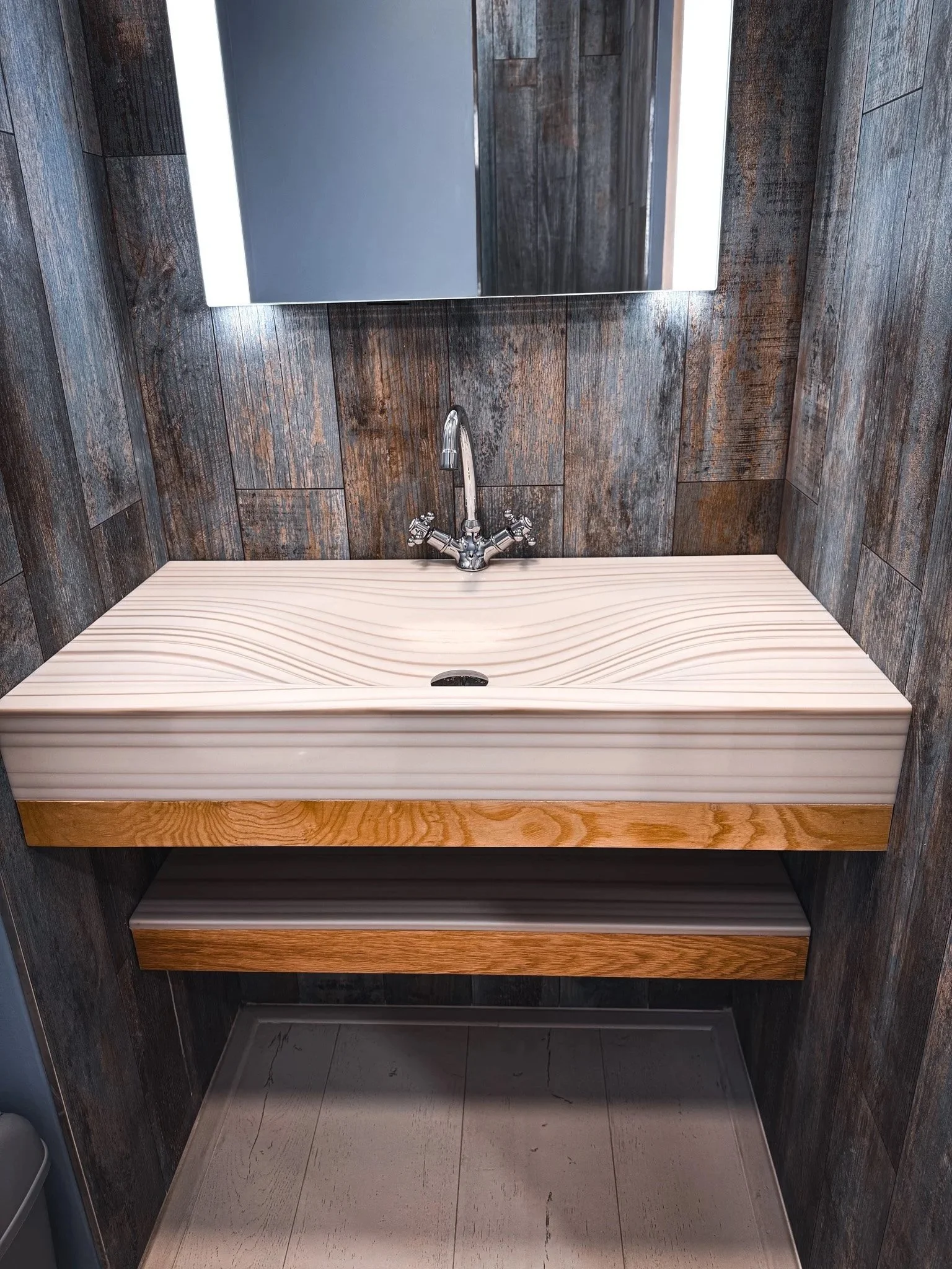Meuble vasque & vasque salle de bain Corian