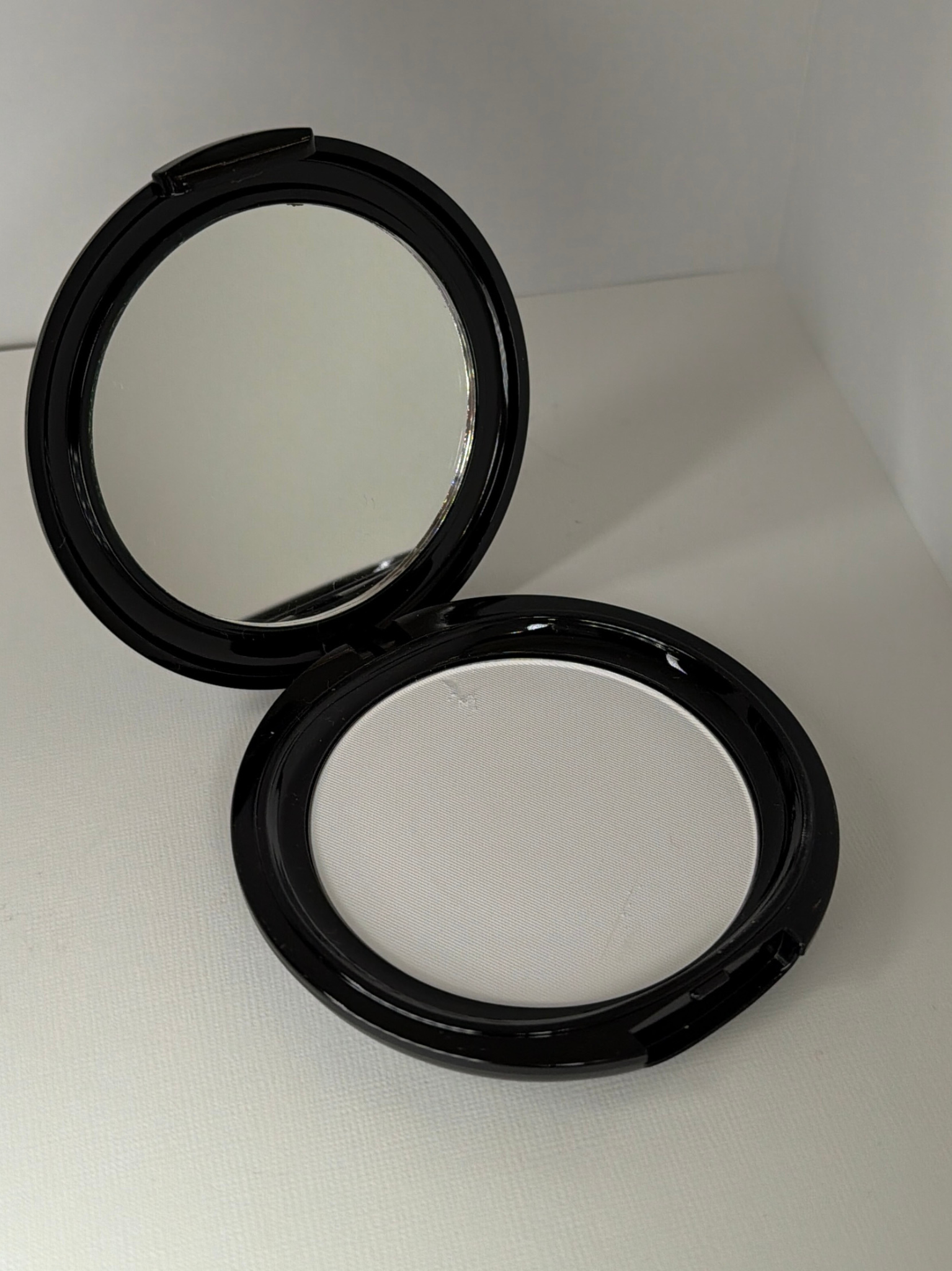 Pressed Powder Oil Control