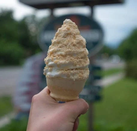 Beaver Lodge and Creemees with Matt and Elizabeth