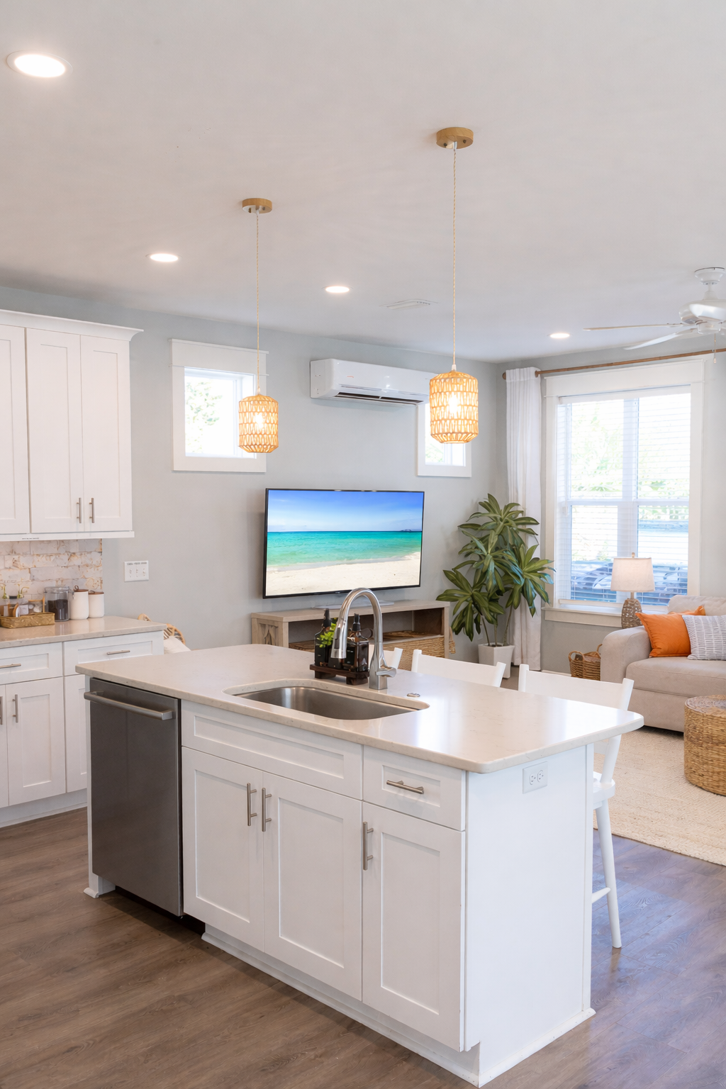 Open living spaces make vacations breezy