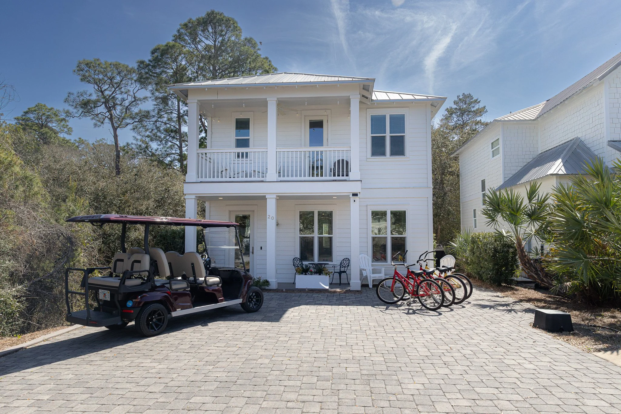 "Second Set" with Complimentary Golf Cart and 4 Beach Cruiser Bikes 
