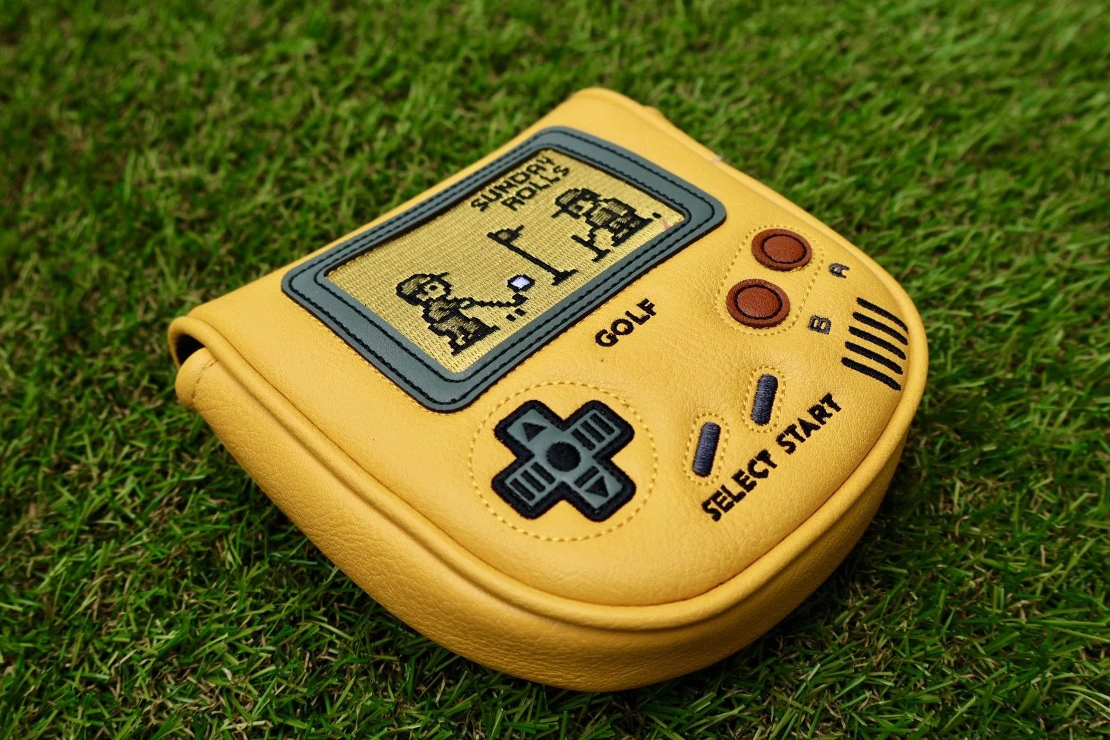 DF3 Yellow Gameboy.JPG (Copy)