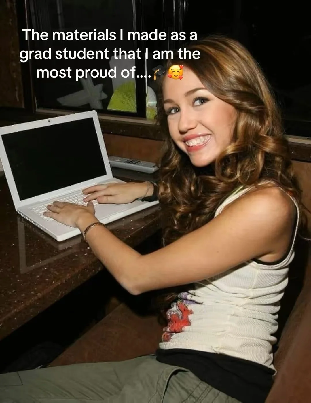 I love having a creative outlet in grad school! 

#slptobe #whquestions #slpdigital #articmaterial #slphandout slpmaterials