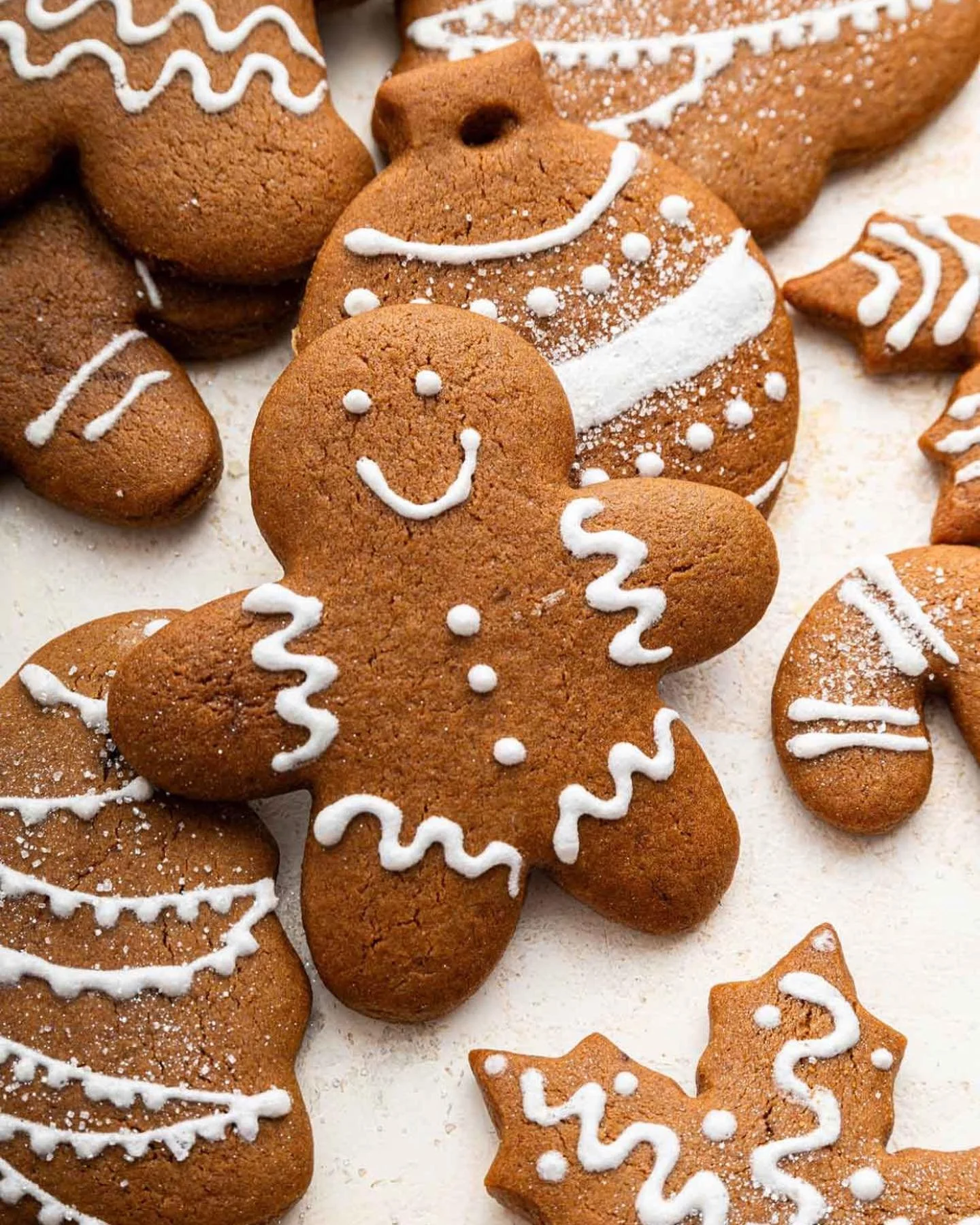 Check out the next kids baking class! Cozy Gingerbread Cookies ❄️ Monday 12/22, 4:30-5:30 @dry_fly_coffee_co