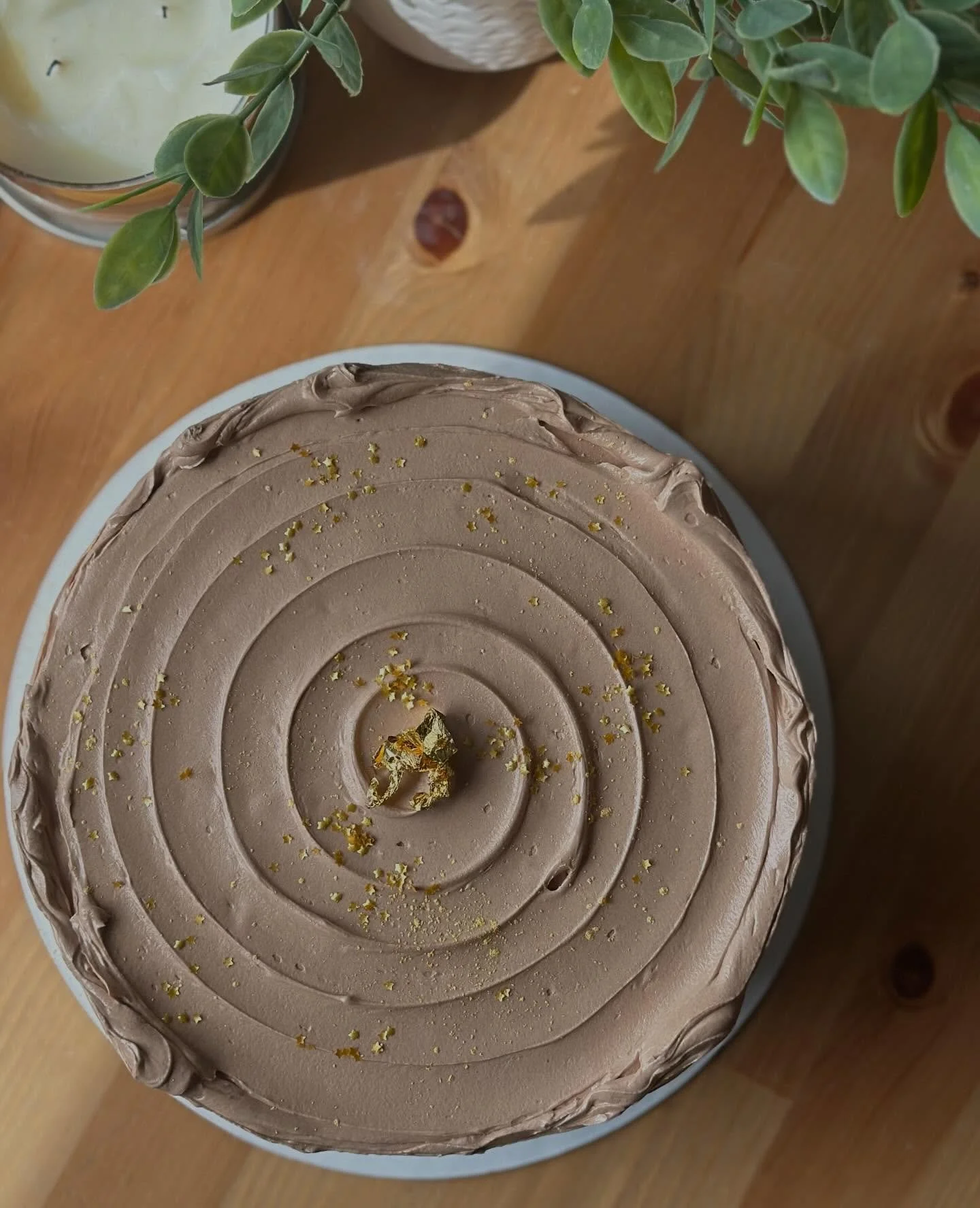 Sweet, simple, chocolate elegance.