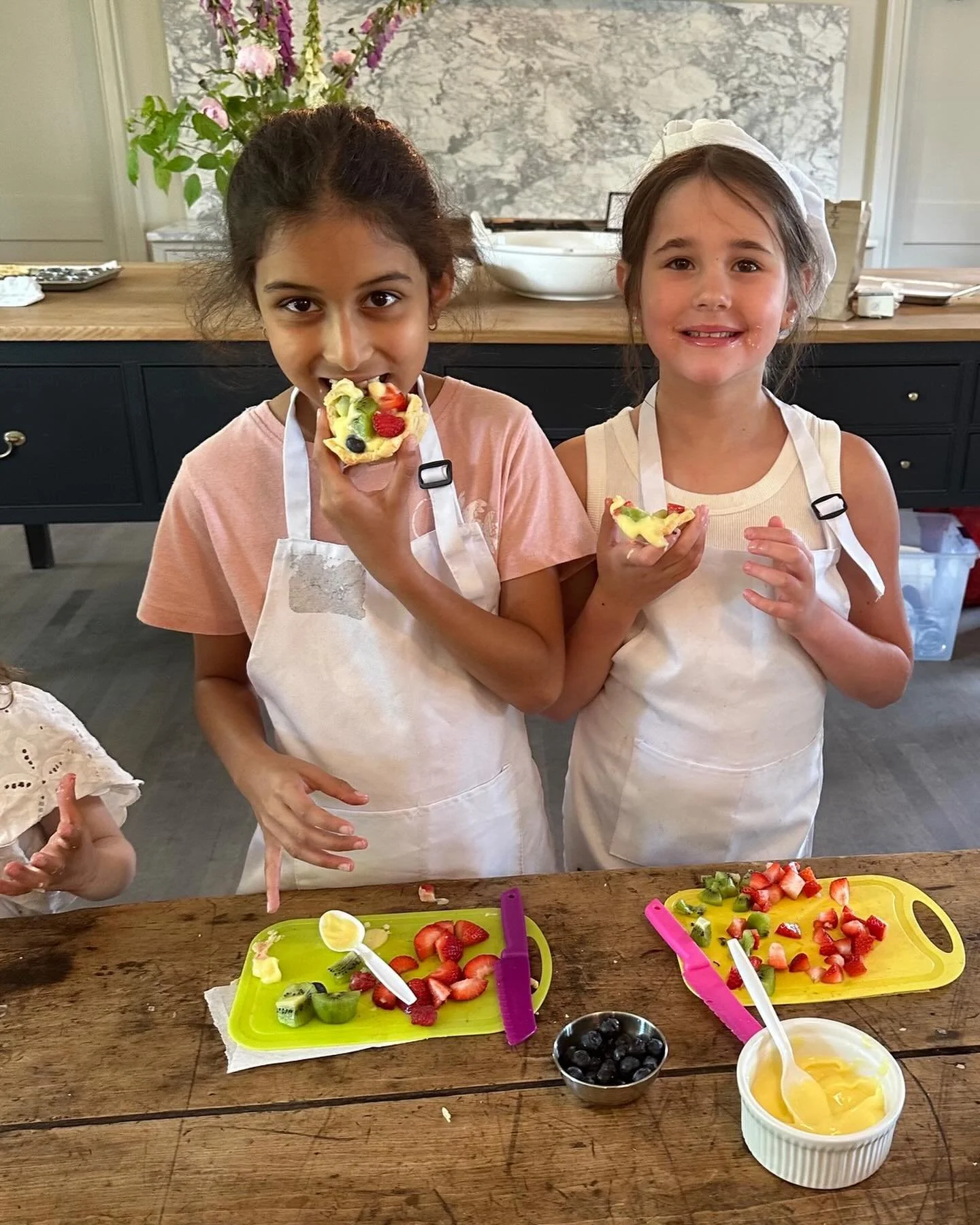 A little proud of this one. One of my favorite moments in class is when kids step back, look at what they&rsquo;ve made, and realize, &ldquo;Wait&hellip;I made that!&rdquo; Then they take a big bite and smile big smiles. 

This week&rsquo;s junior ba