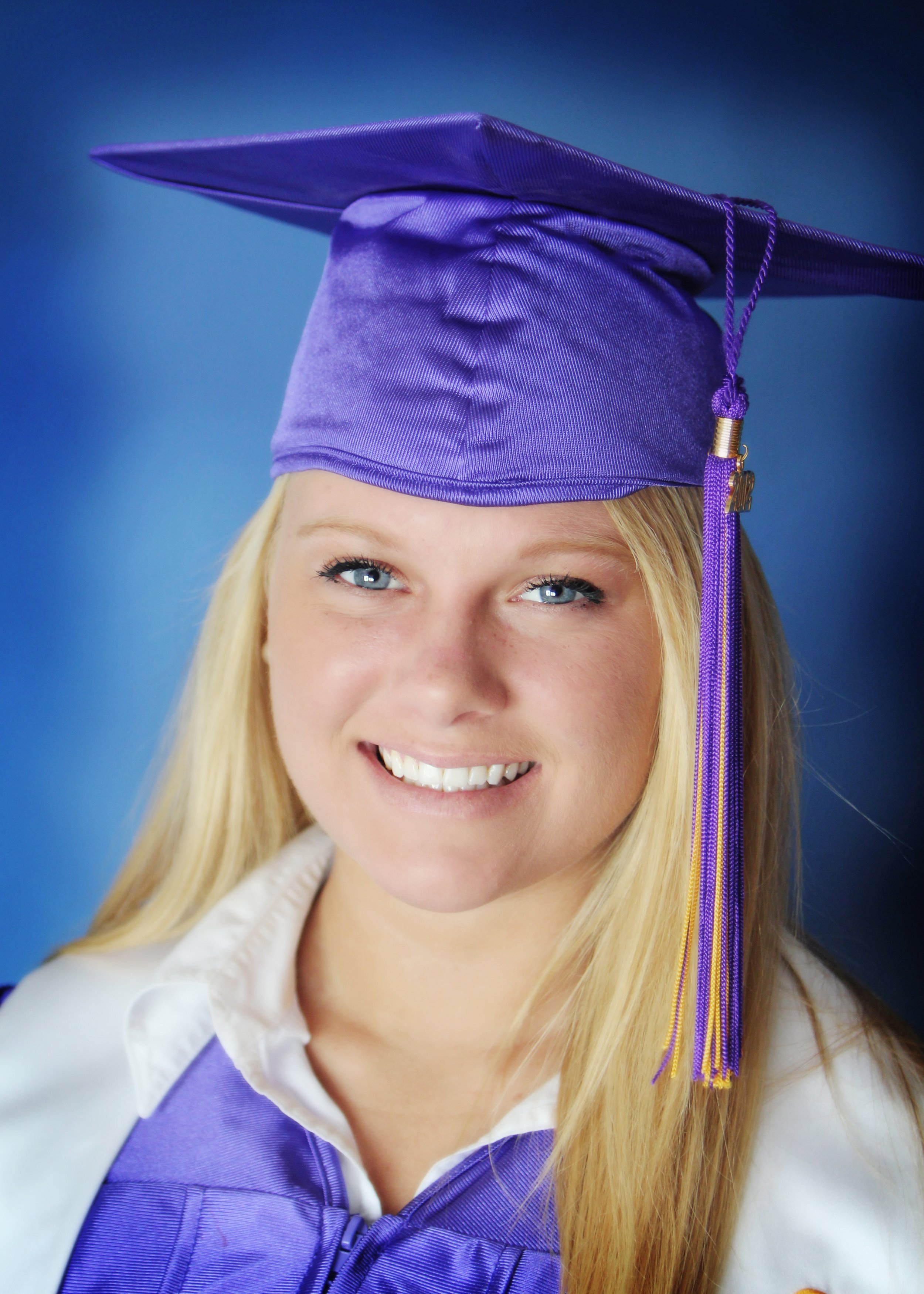 Cheyenne senior 005-2.jpg