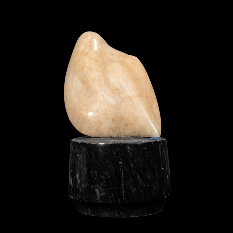 "Pure Repose", marble on granite base, 5 × 3 × 2 in., 2007