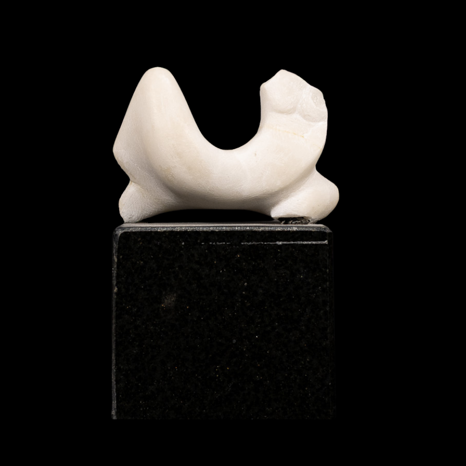 "Bilateral", marble on granite base, 5 × 3.5 × 2.5 in., 1992
