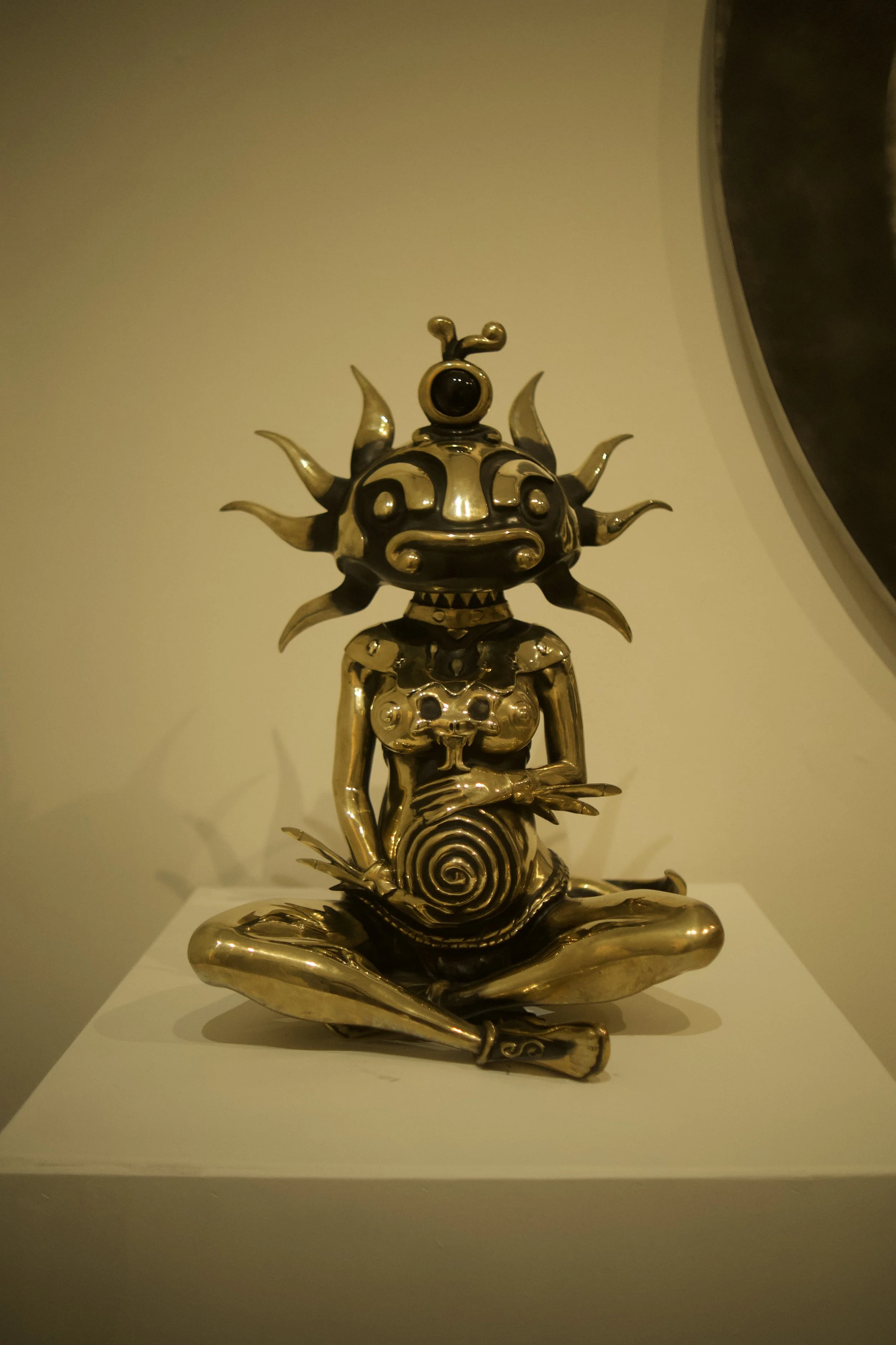 AXOLOTL CREATION BY SABINO GUISU - MAIA CONTEMPORARY 