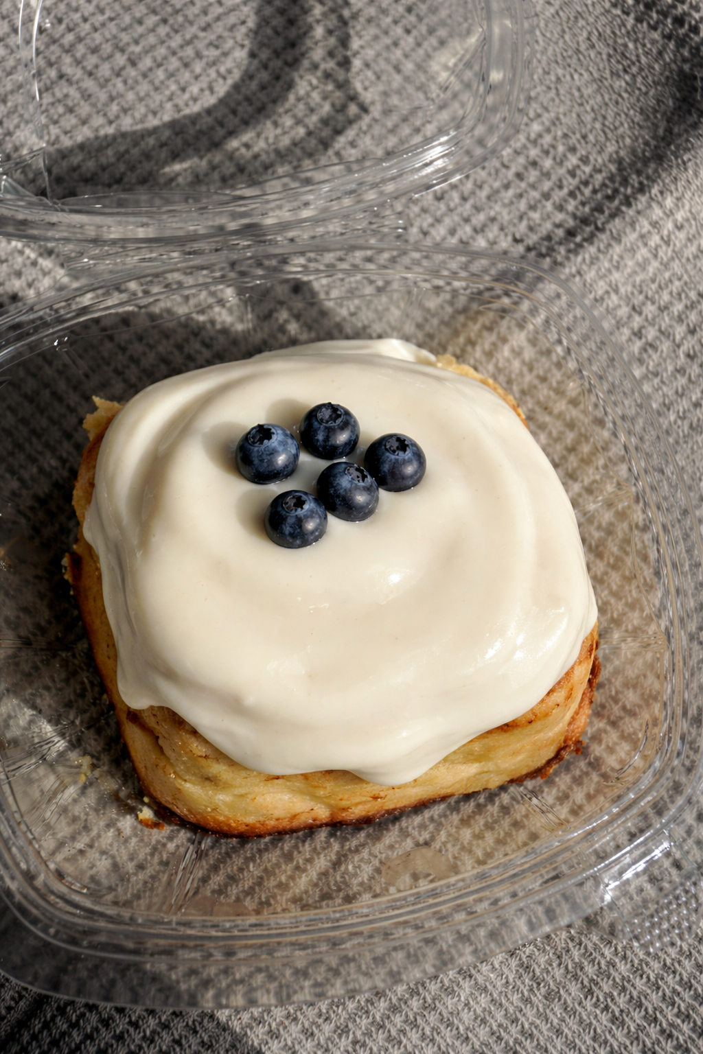 Lemon Blueberry Roll