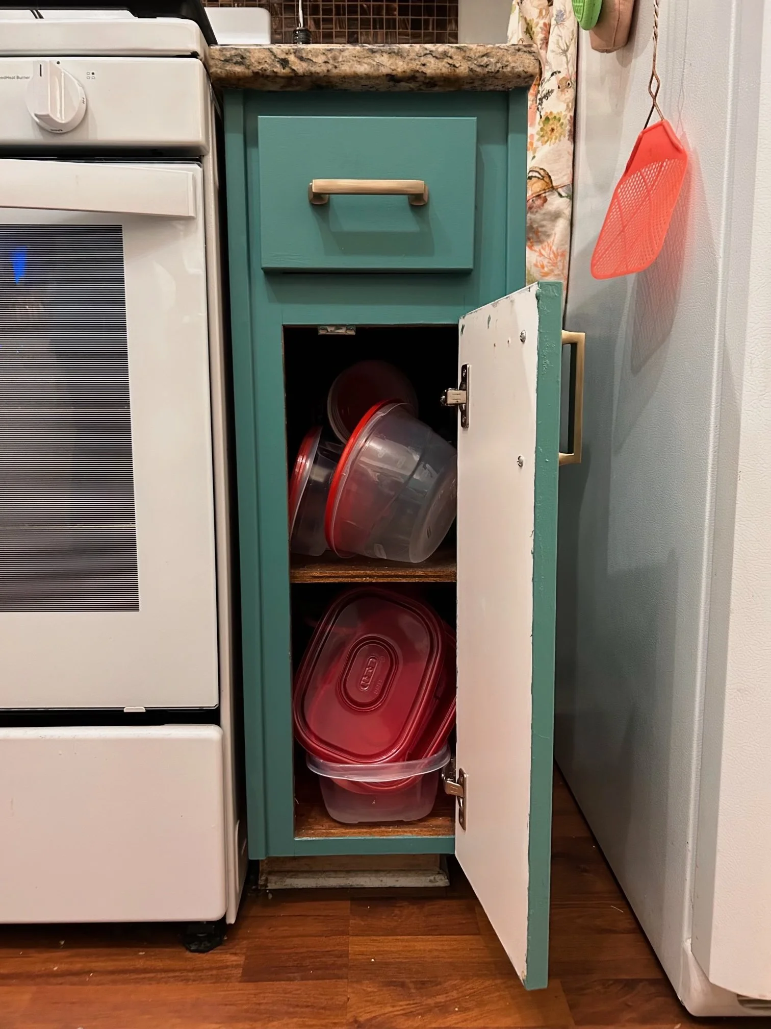 Kitchen V (Before).jpg