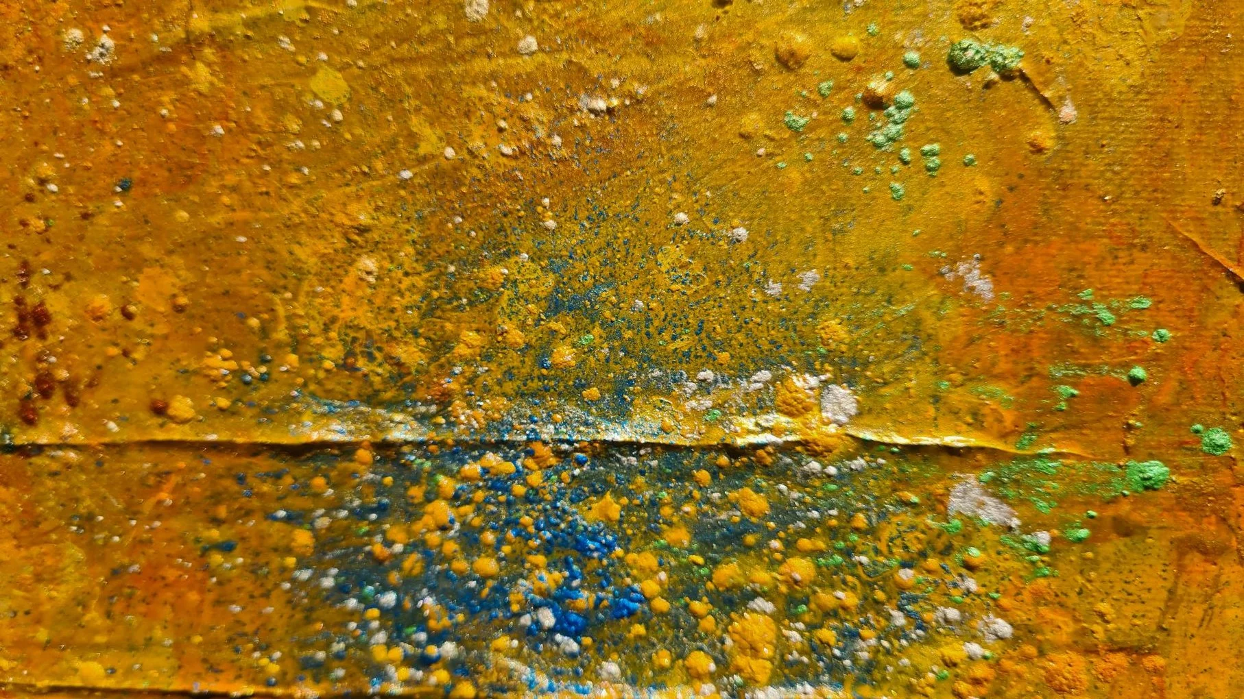 Earth - Buddha's Gold - Zoom.jpg