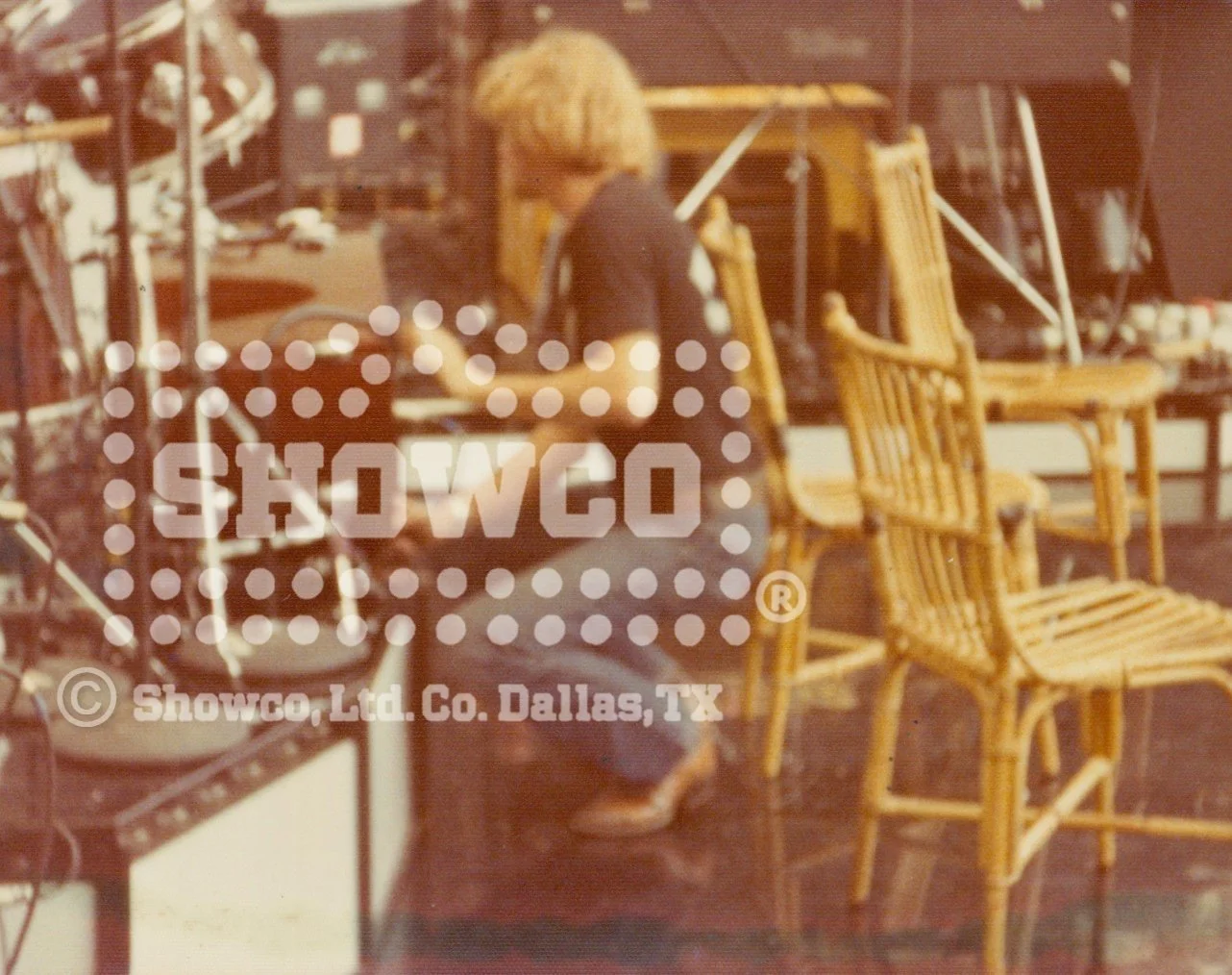 1976-BOWIE-DAD-BUDROCK (74).jpg