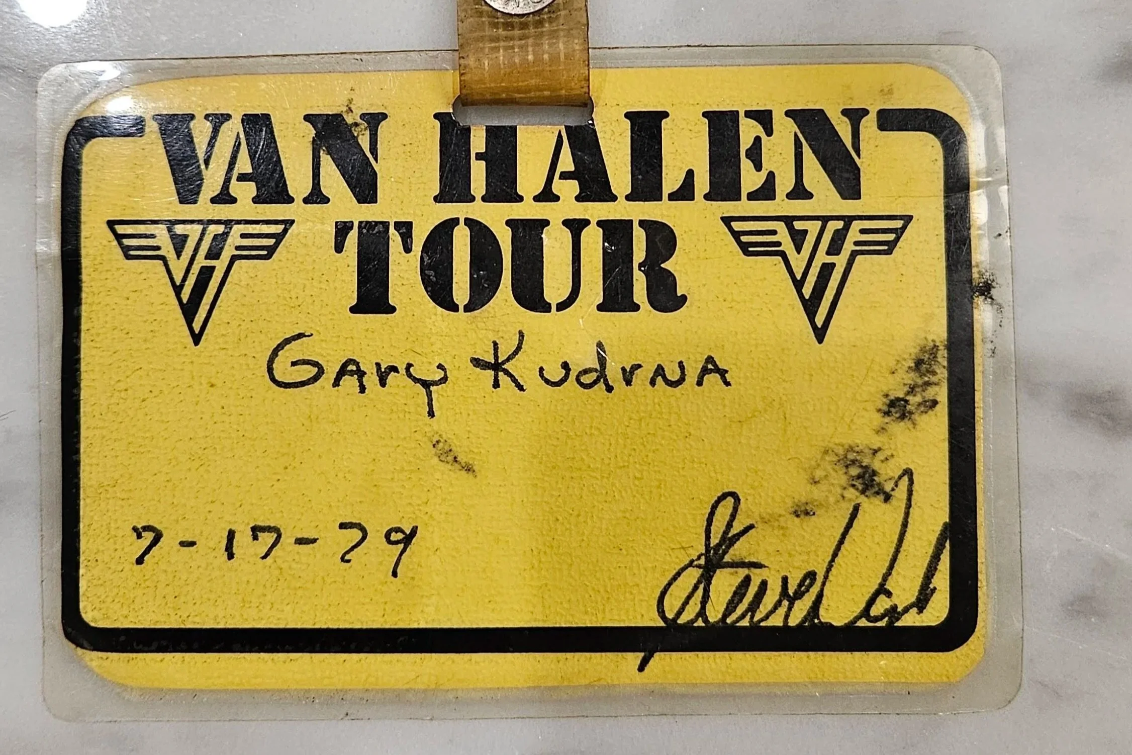 VAN+HALEN+GARY+KUDRNA+%283%29.jpg