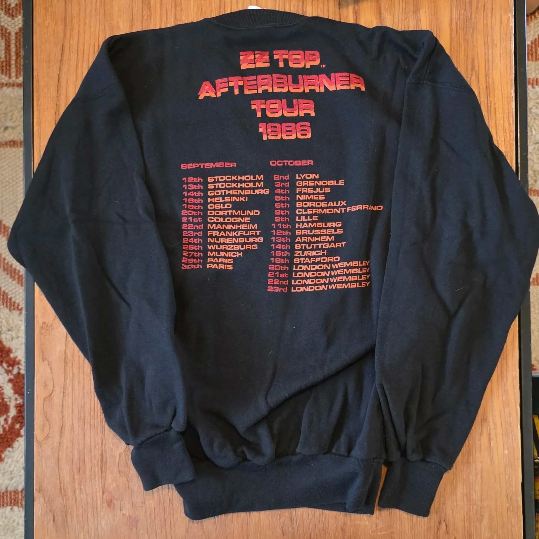 1986+ZZTOP+SWEATSHIRT+%282%29.jpg