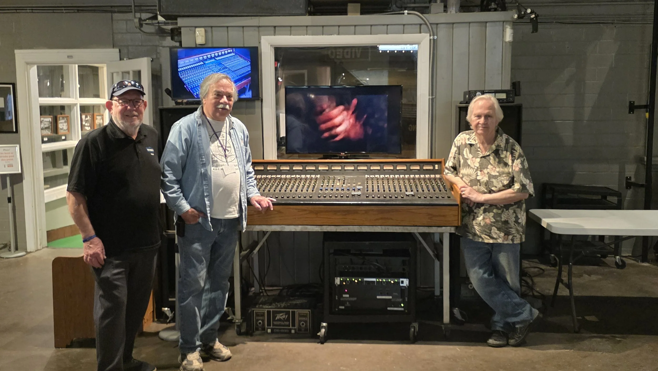 Mike Ponczek, Chuck Conrad, Doc Gans with the Showco Superboard 2026