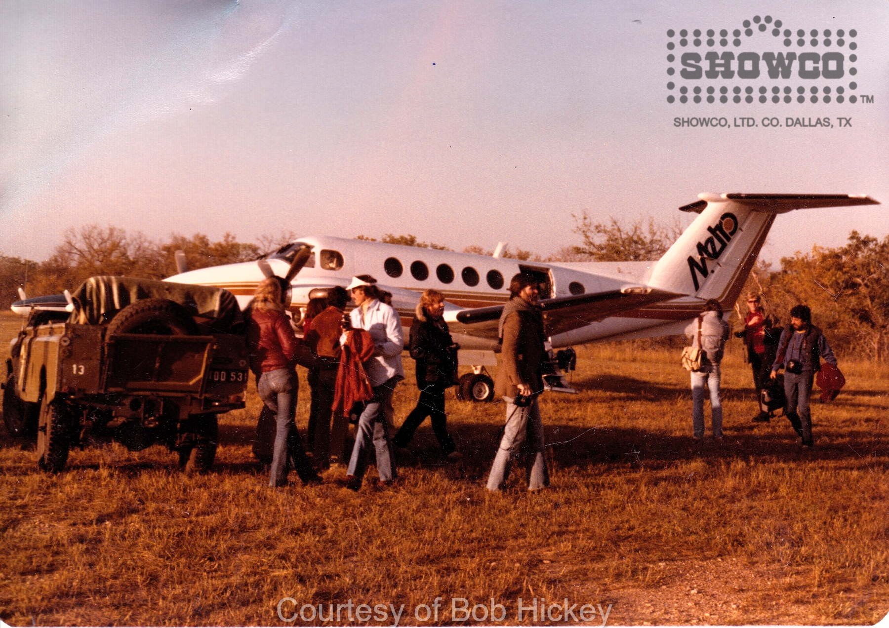 RONSTADT PLANE JEEP CREW.jpg