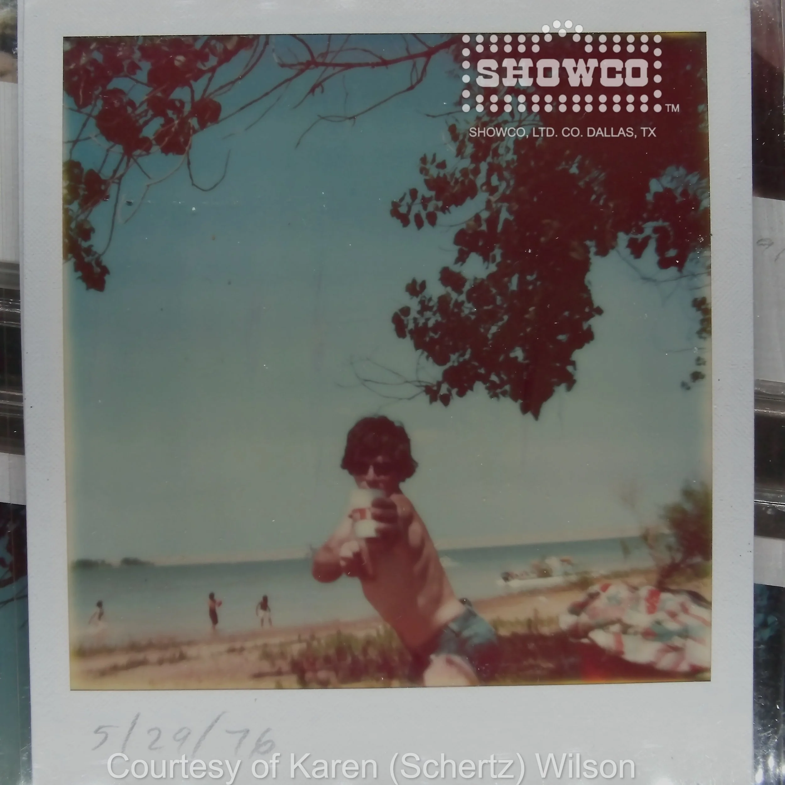 1976-GENESIS-SCHERTZ (43).JPG