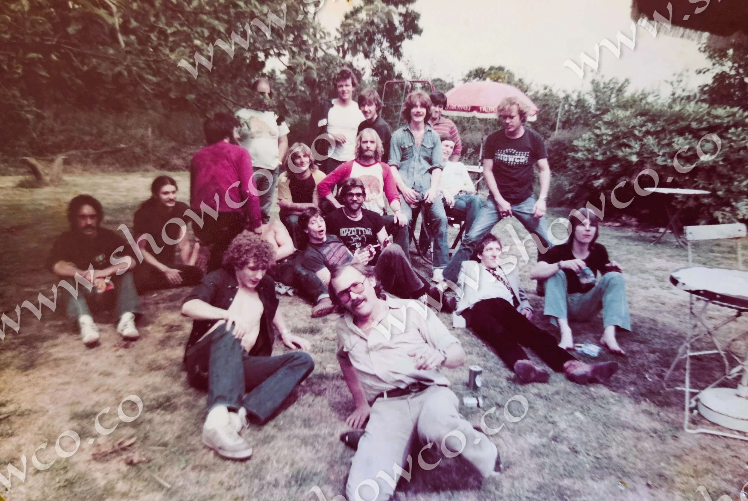 SHOWCO CREW PARTY CHARIS YARD-DK-watermarked.jpg