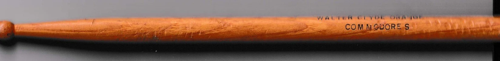 COMMODORES DRUNSTICK-CHARI.jpg