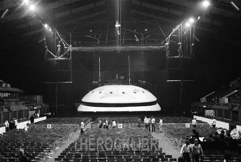 ELO-OUT OF THE BLUE TOUR-WEMBLEY EMPIRE POOL - LONDON 6-1978-Courtesy of Robert Ellis/The Rock Library
