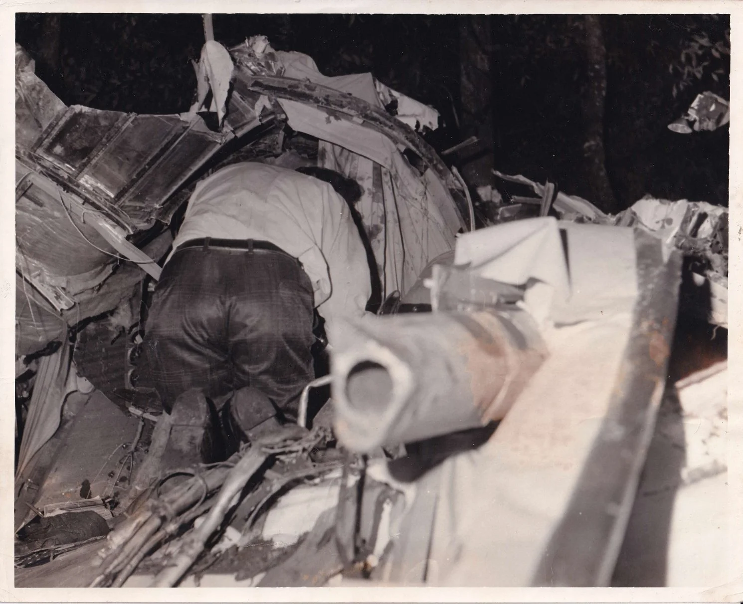 LYNYRD SKYNYRD CRASH PHOTOS (7)_page-0001 (1).jpg