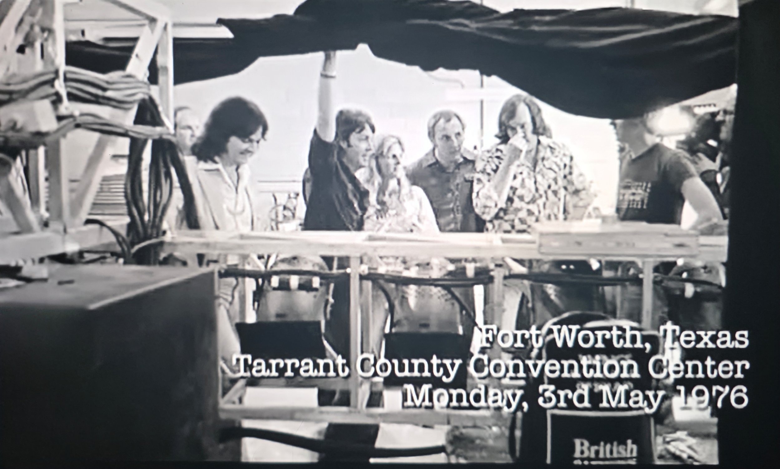 WINGS-OVER-AMERICA-CALMES-PAUL-LINDA-BRIAN-BRUTSCHE-TITTLE - Fort Worth, TX Tarrant County Convention Center, Monday 5/3/1976📸ROBERT-ELLIS 