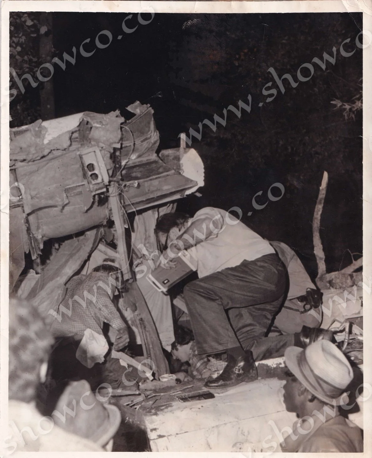 LYNYRD SKYNYRD CRASH PHOTOS (1)_page-0001 (1).jpg