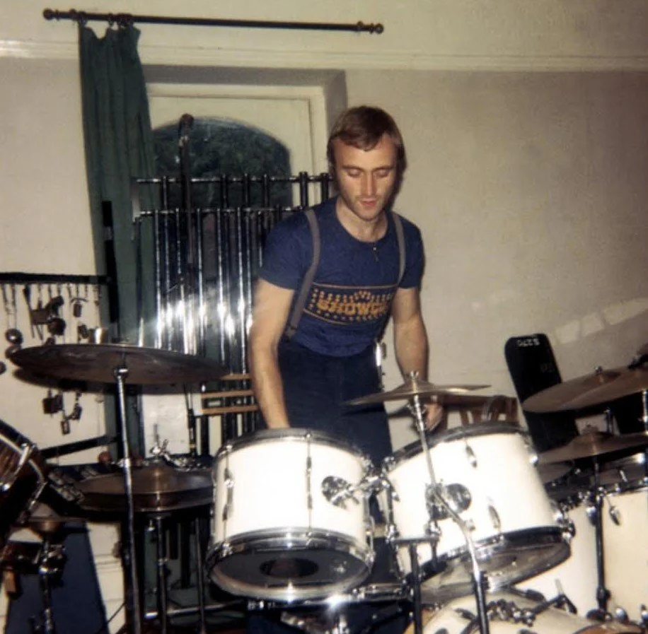 GENESIS PHIL SHOWCO SHIRT 1970S (1).jpg