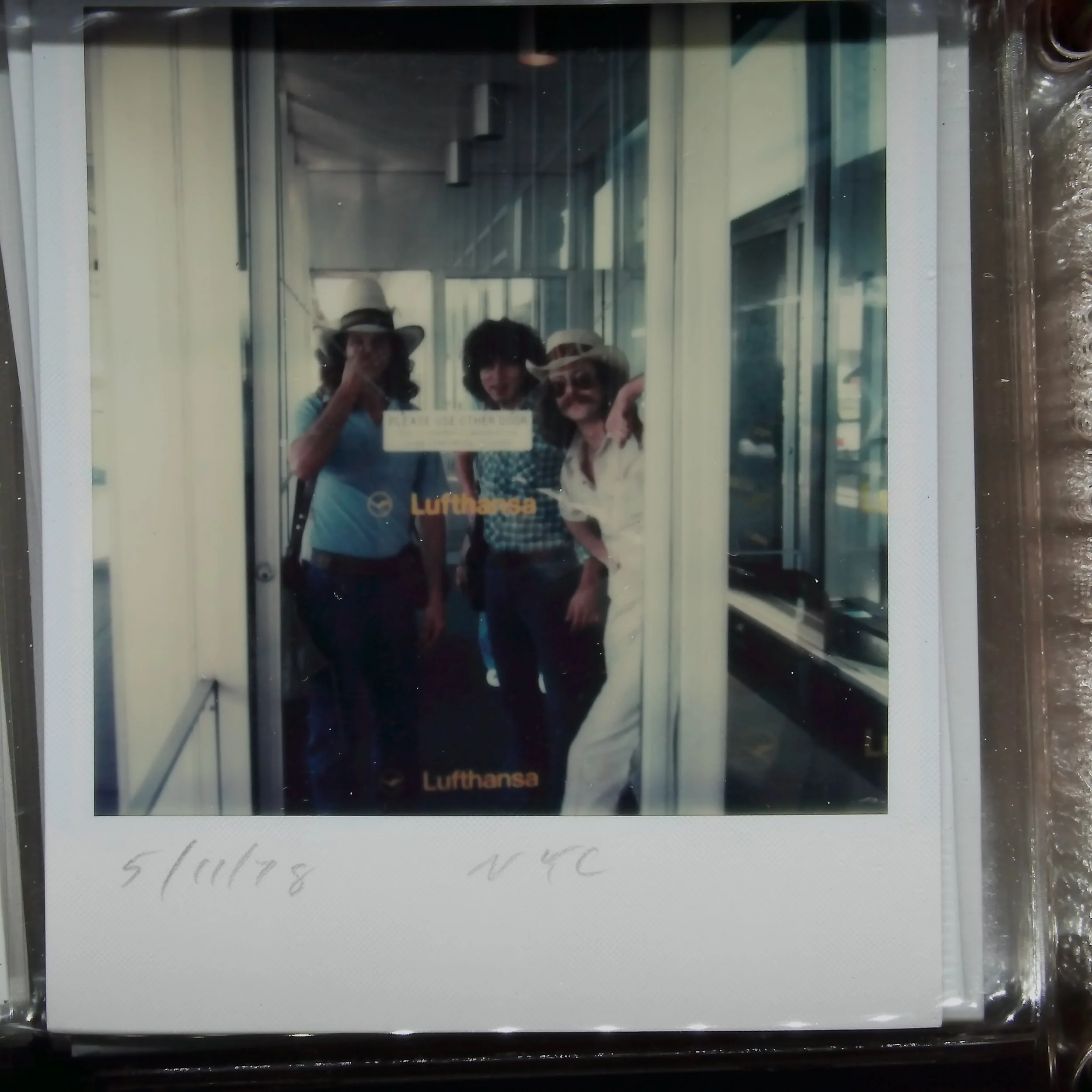 5-11-1978 Genesis NYC - JW, Dale, Groovy