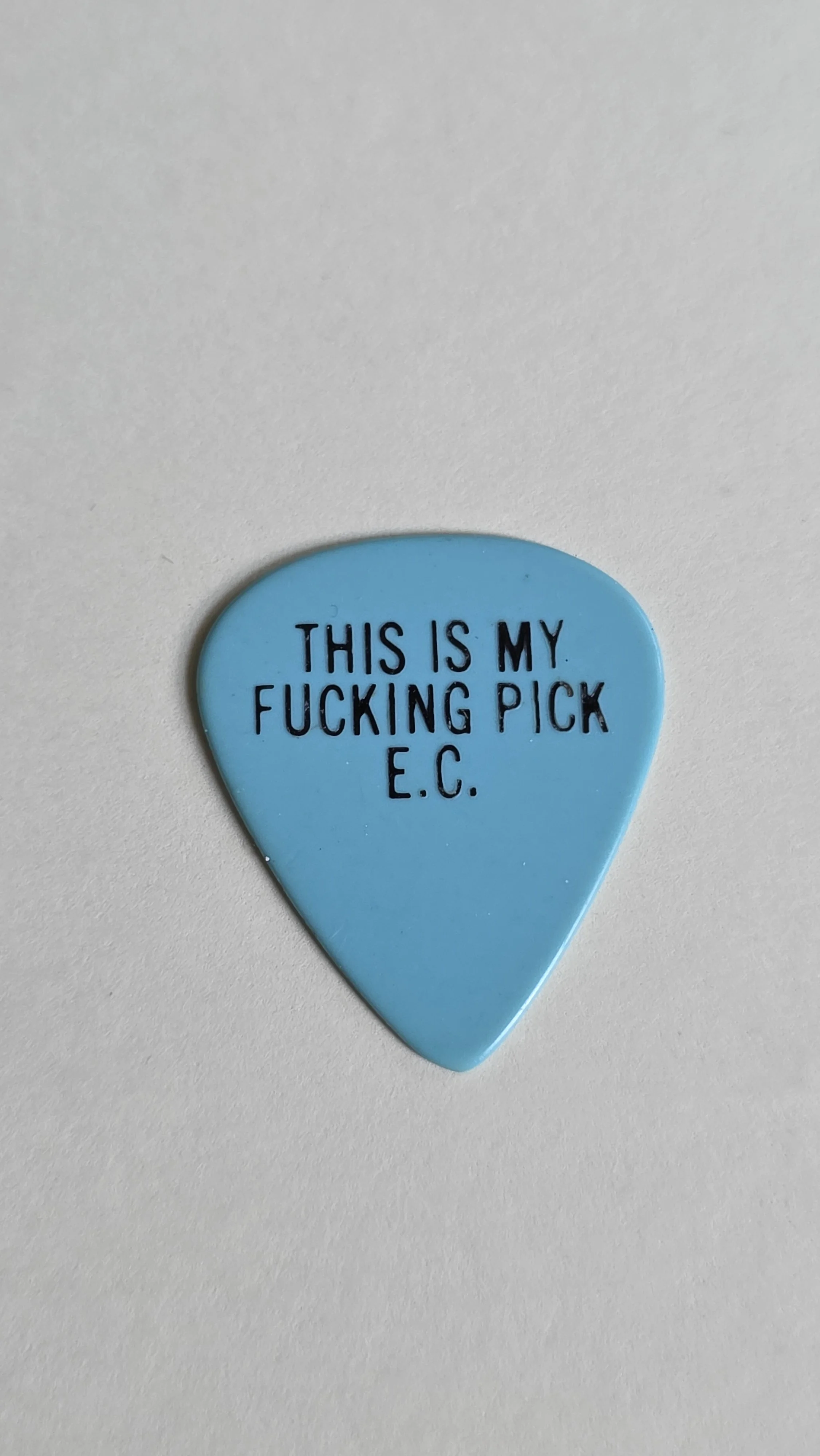 CLAPTON PICK-BLUE-DADS 1975.jpg