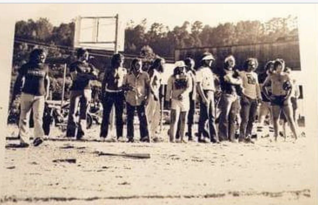 SKYNYRD SHOWCO GROUP.jpg