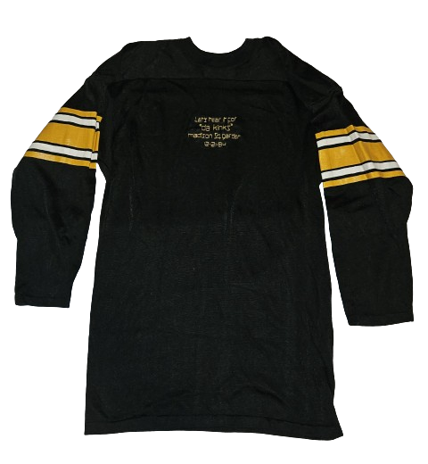 KINKS_MSG_JERSEY_84_FRONT-removebg-preview.png