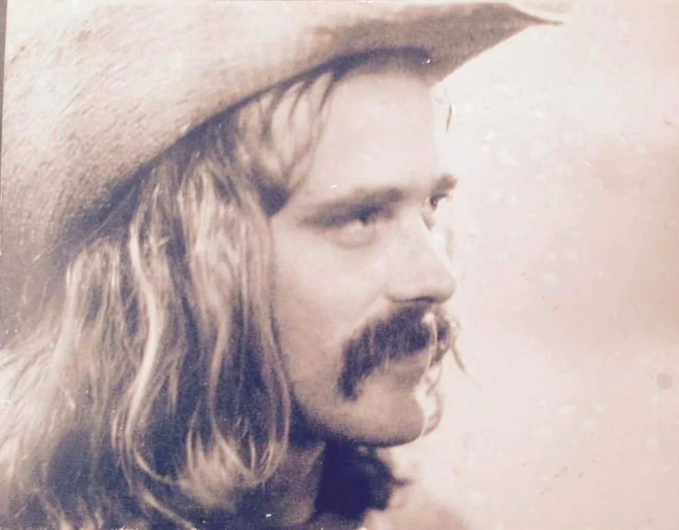 DAD-LYNNE COX-READING FESTIVAL (1).jpg