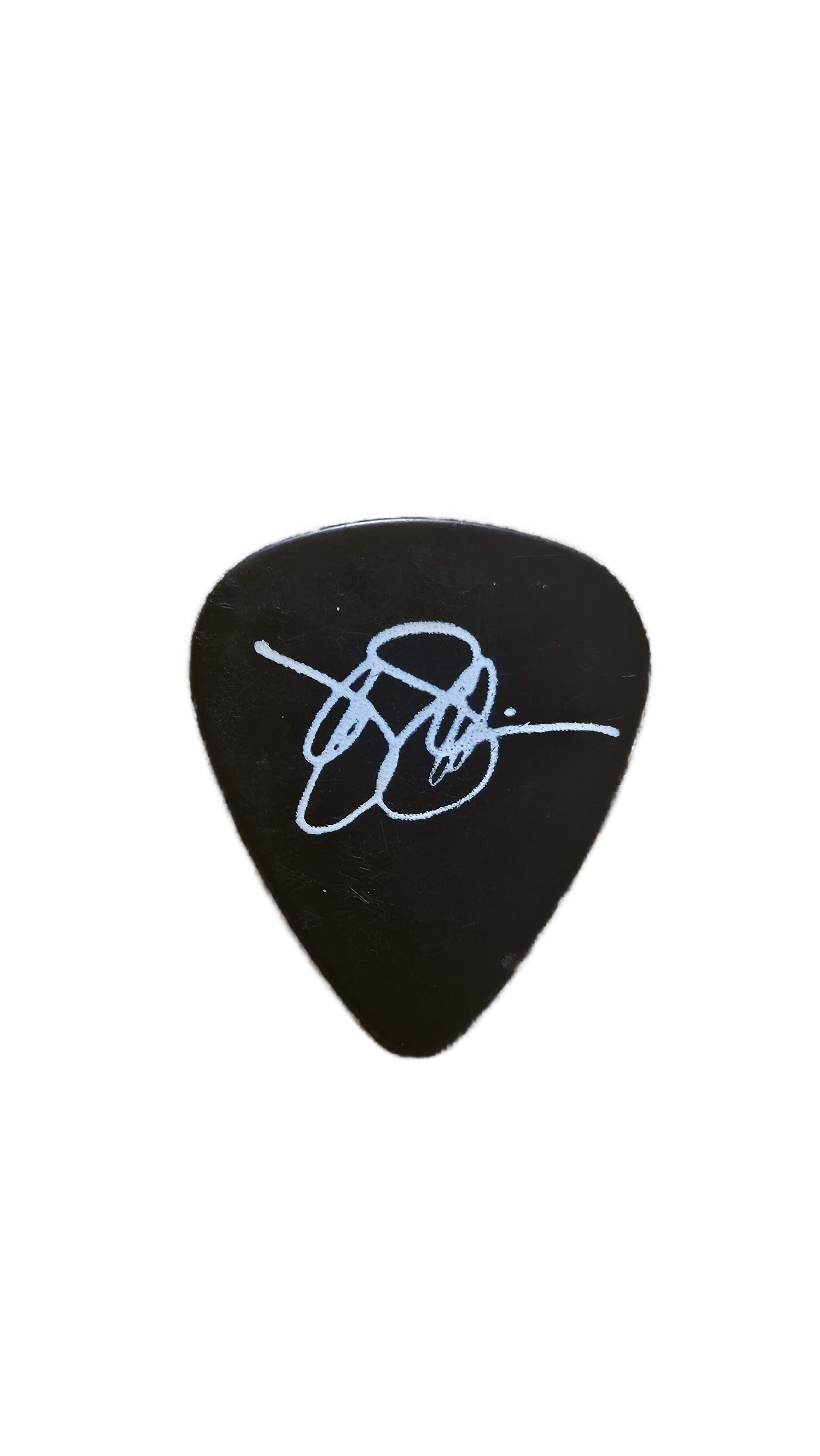 1755993521471-423-JOE SATRIANI IMAGE SIG PIC (1).png