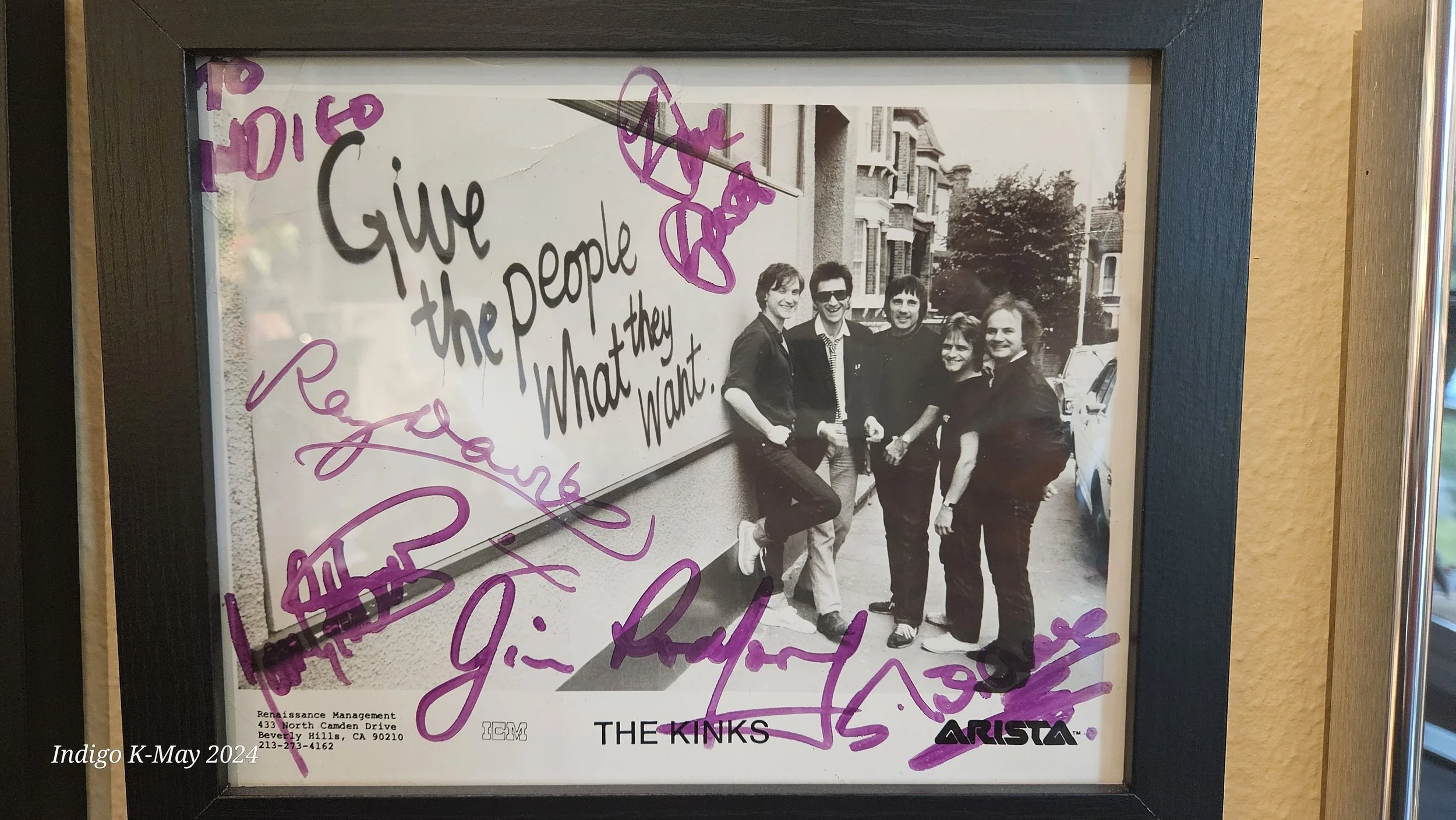 KINKS AUTOGRAPH.jpg