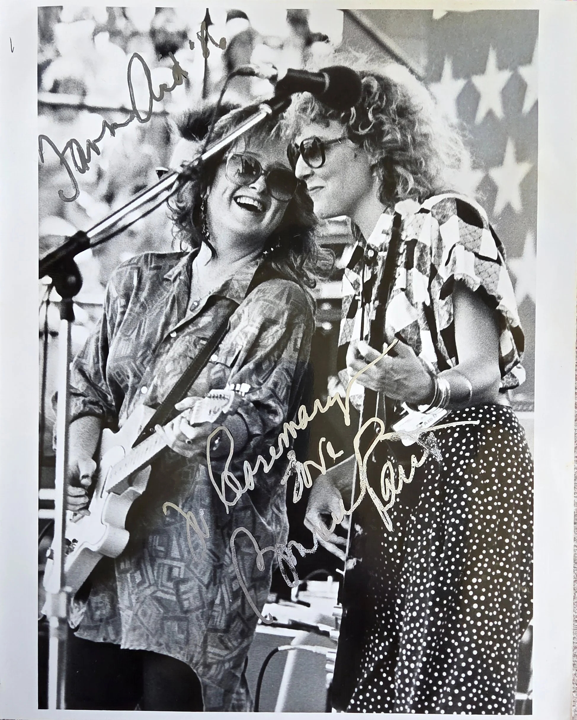 Bonnie Raitt at Farm Aid w/autograph
