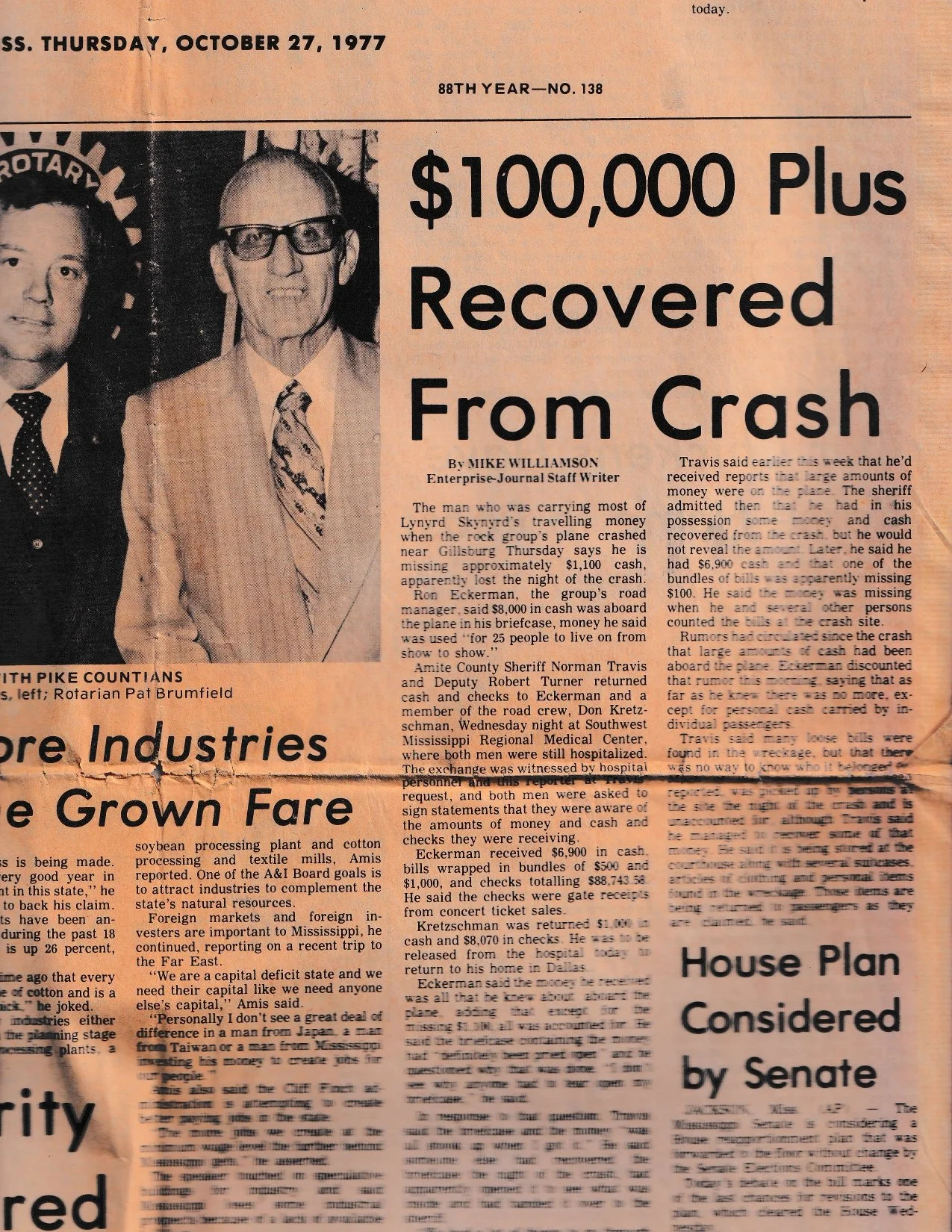 LYNYRD SKYNYRD CRASH NEWSPAPER CLIPS_page-0005.jpg