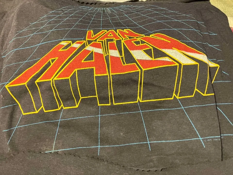 VAN HALEN LION TEE BACK-GL.jpg